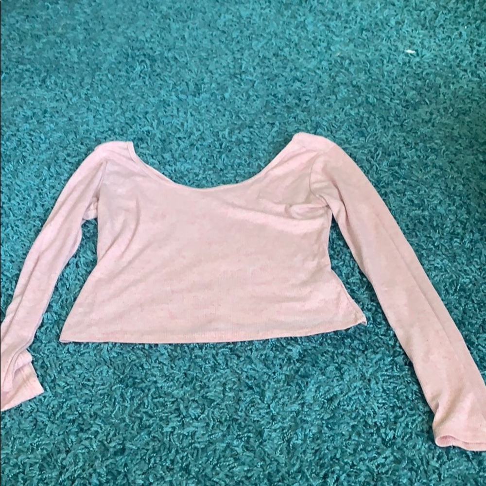 Pink long sleeve crop top
